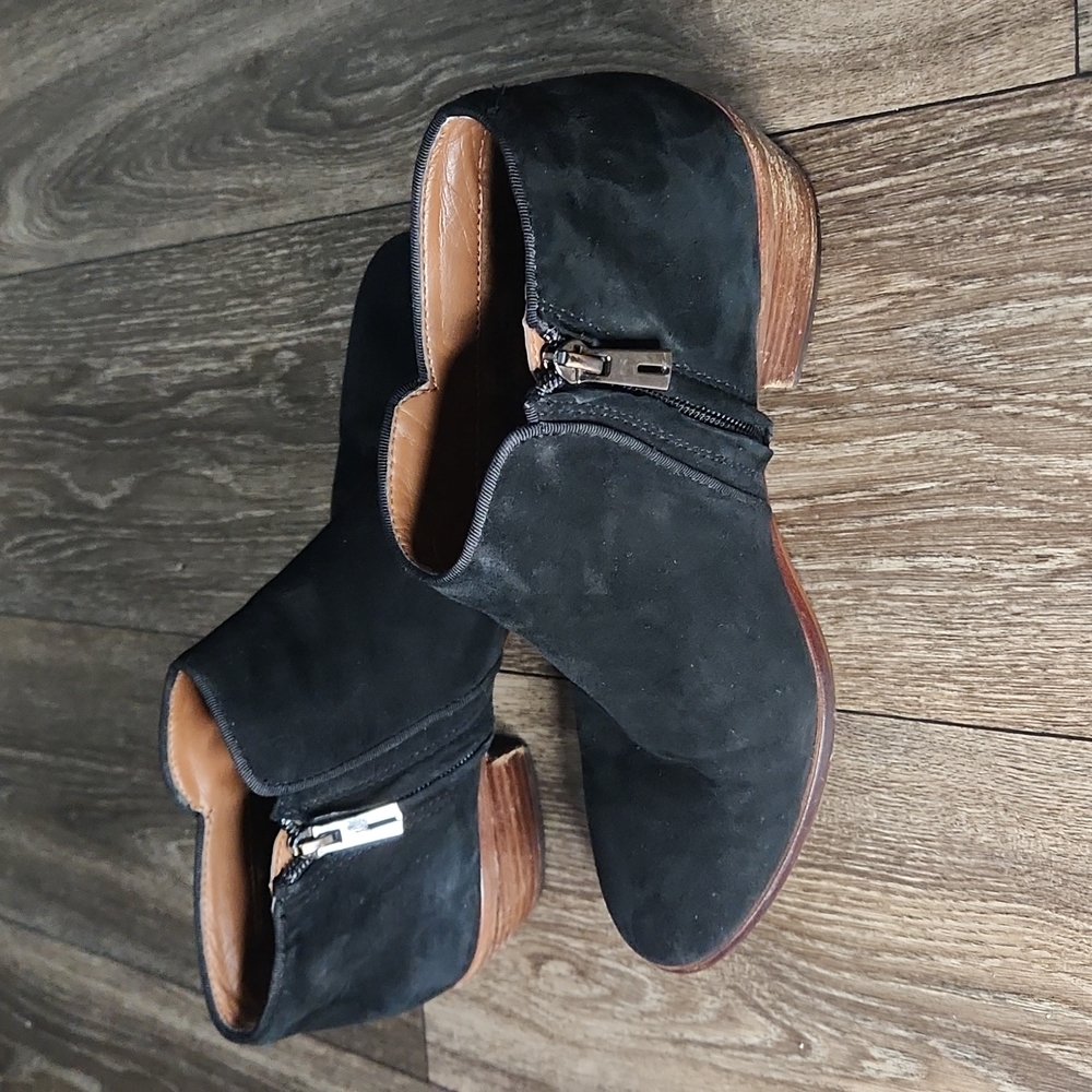 Sam Edelman Petty Black Suede Ankle Bootie Size 7.5 - Picture 7 of 9